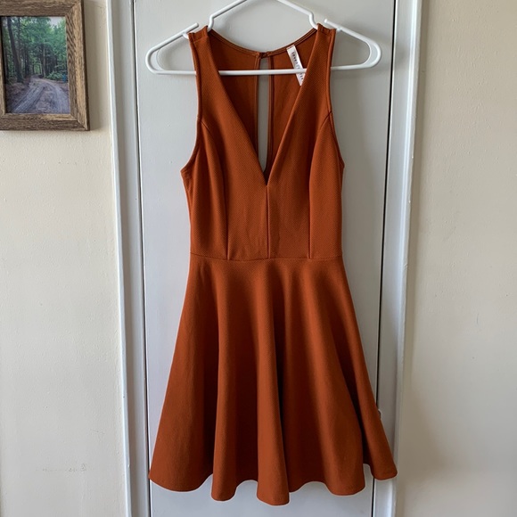 Burnt Orange Seven Sisters Flare Dress (US M) - Picture 1 of 4
